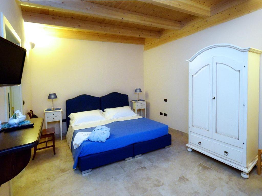 Tenuta Monaci La Murra Carmiano  Ruang foto