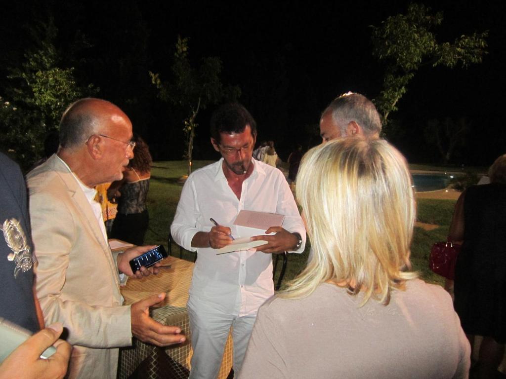 Tenuta Monaci La Murra Carmiano  Bagian luar foto